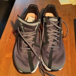 QC Swiss Engineering Women's Sneakers - Black and Pink New